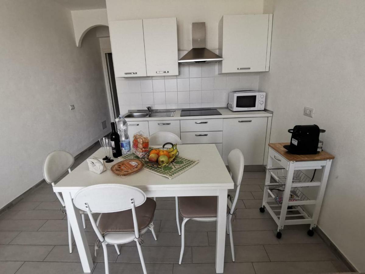 Villa La Favola Di Dani à Castelsardo Extérieur photo